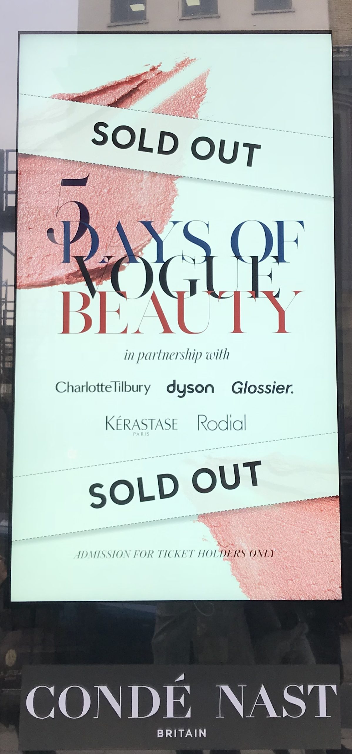 5 Days of Vogue Beauty